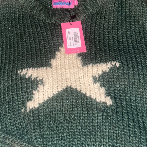 This is a brand new with tags Edikted sweater. - Picture 2 of 3